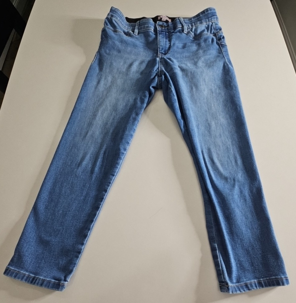 Juicy Couture Straight leg womens jeans size 8